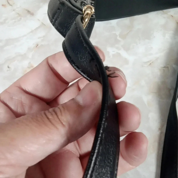 Juicy couture crossbody women's purse - Picture 5 of 6